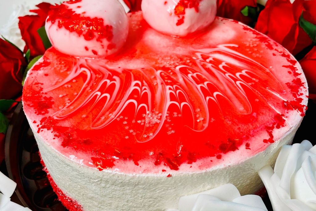 strawberry raffaello cake recipe | home made raffaello cream cake | mother  day special cake recipe - YouTube
