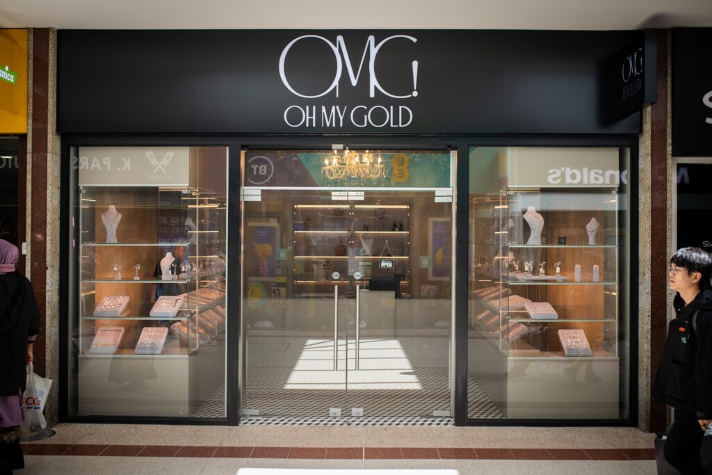 omg gold jewellery shop 
